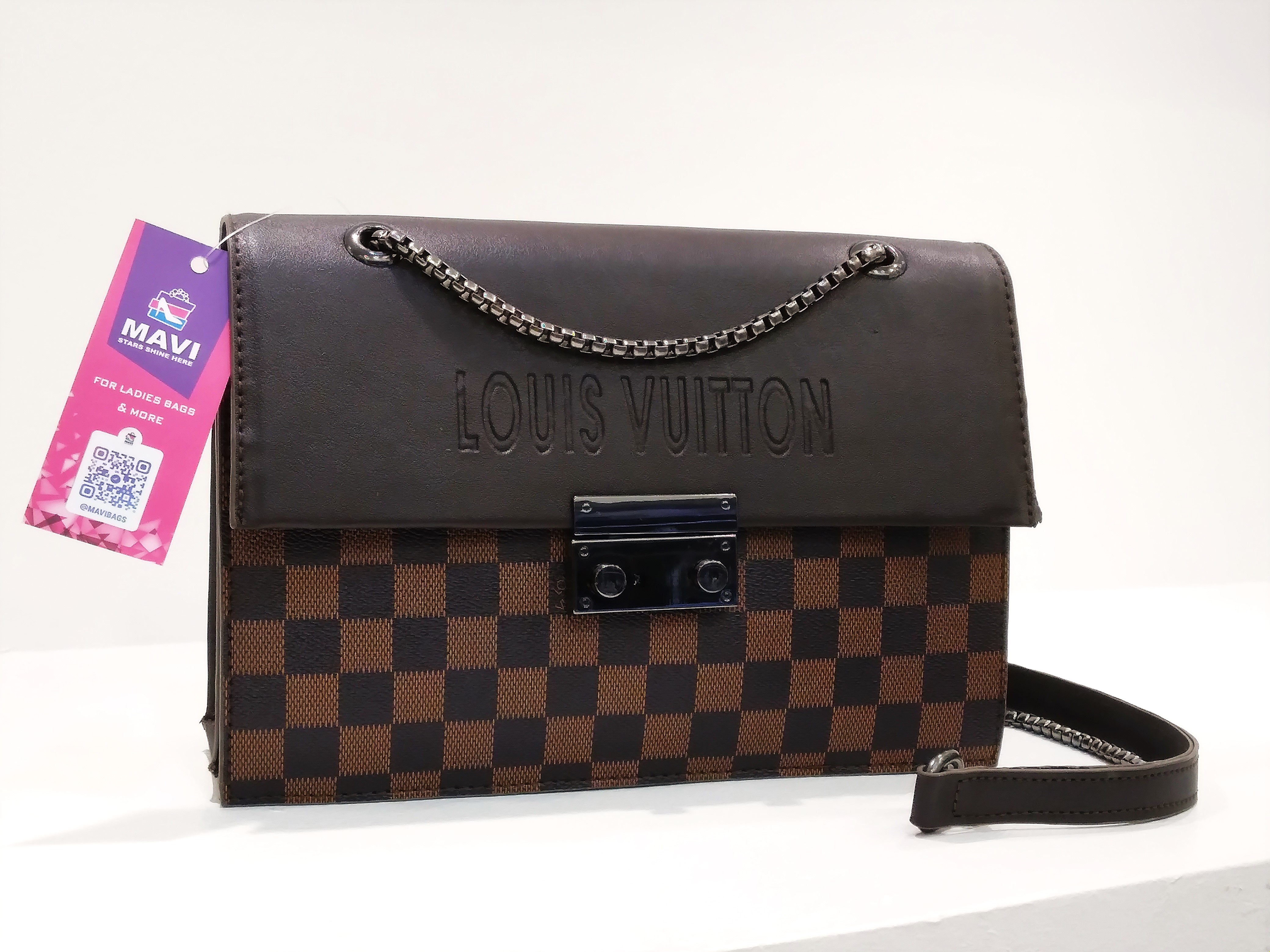 Louis Vuitton  حقيبة كروس 